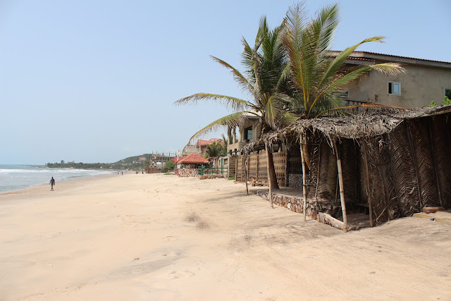 Kokrobite Beach